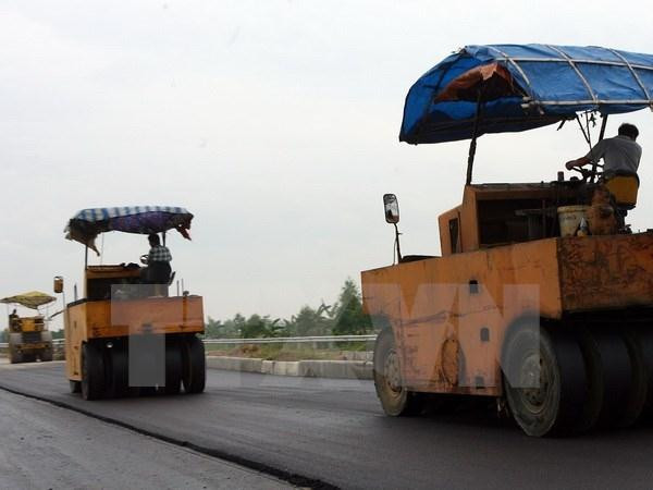 Phê bình hàng loạt nhà thầu dự án Quốc lộ 1 vì để chậm tiến độ ảnh 1