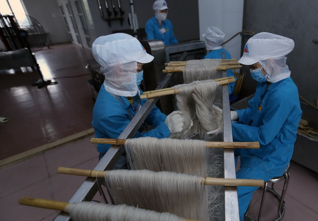 Hà Nội siết chặt quản lý, đảm bảo bữa ăn an toàn cho người dân ảnh 1