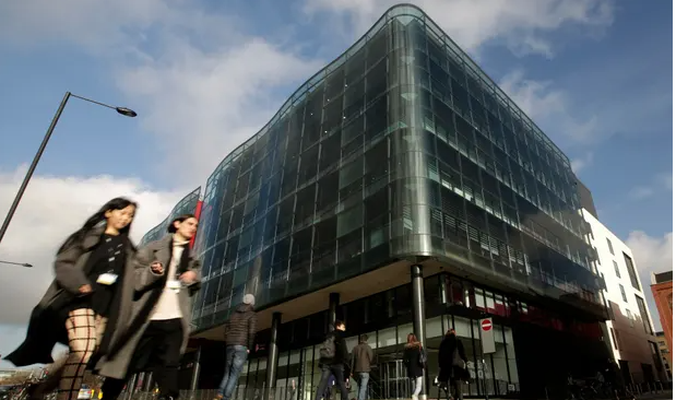 Anh: Báo The Guardian bị sự cố công nghệ thông tin nghiêm trọng ảnh 1