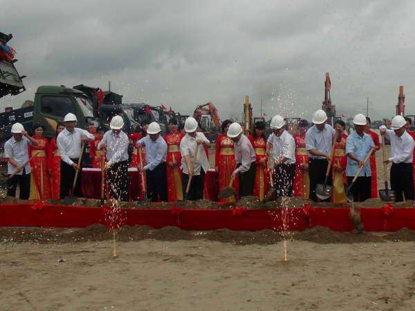 Thái Bình: Lễ động thổ xây dựng Tượng đài “Bác Hồ với nông dân” ảnh 1