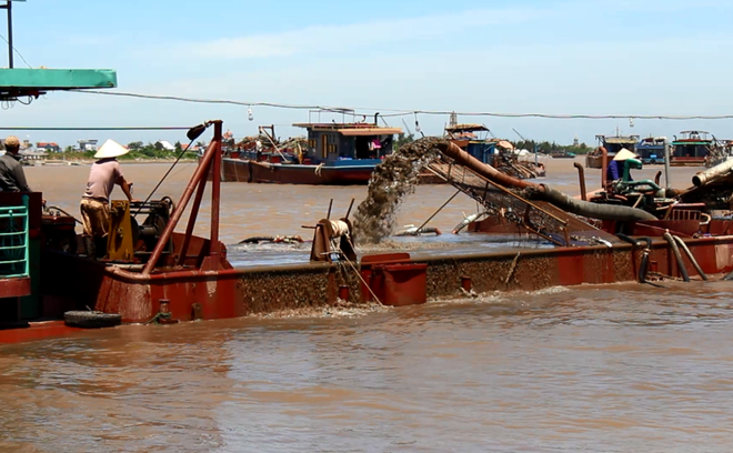 Nam Định: Bất thường hoạt động khai thác cát theo kiểu “trả góp” ảnh 1