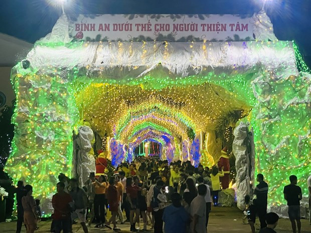 Đồng bào Công giáo góp phần vào quá trình phát triển đất nước ảnh 2