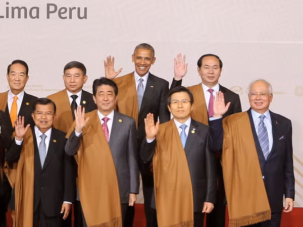Chủ tịch nước Trần Đại Quang dự Phiên toàn thể thứ hai APEC 2016 ảnh 1