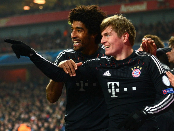 Kroos và Dante trong tầm ngắm của Manchester United. (Nguồn: Getty Images) Chuyển nhượng 27/1: M.U tấn công Bayern, Chelsea có Costa? ảnh 1