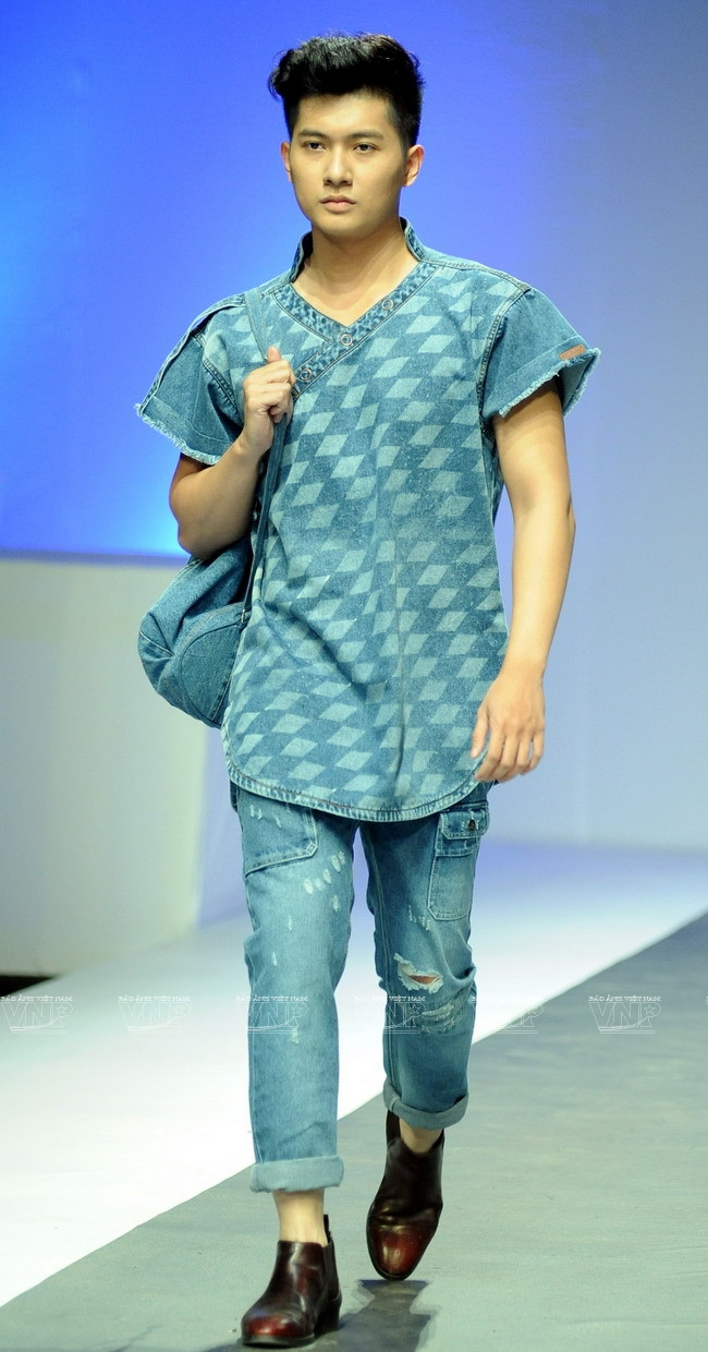 Chiêm ngưỡng bộ sưu tập thời trang ấn tượng “Mây tre đan” ảnh 1