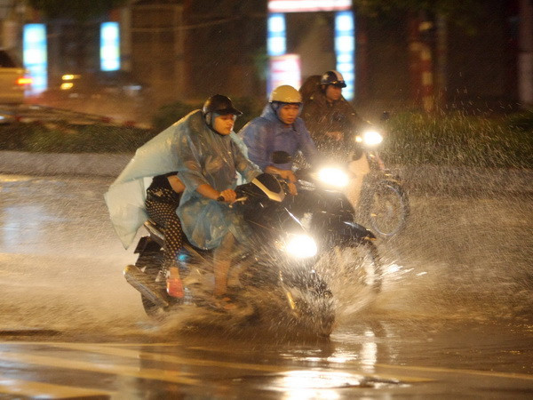 Đêm 28/6, nhiều khu vực trên cả nước có mưa dông rải rác ảnh 1