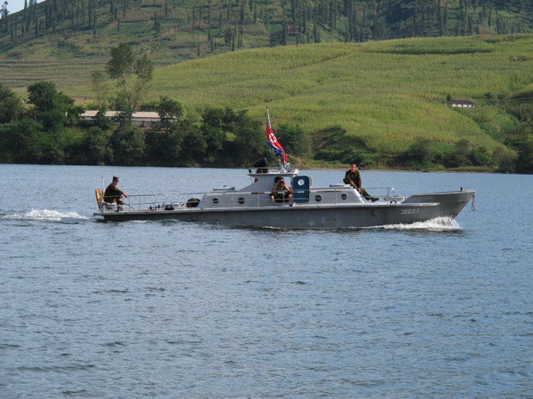 Hàn Quốc: Triều Tiên triển khai thêm 6 tàu tuần tra gần NLL ảnh 1
