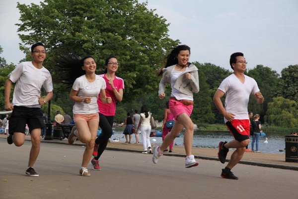 Kết nối vì một cộng đồng vững mạnh từ giải chạy của tuổi trẻ Việt ảnh 1