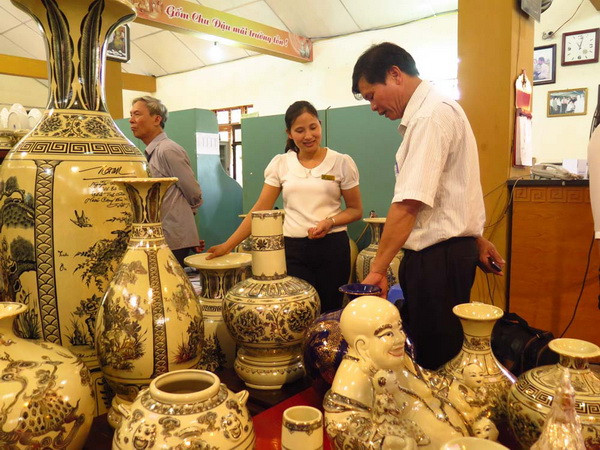 Để hàng thủ công mỹ nghệ vươn ra thế giới: Đừng sản xuất đại trà ảnh 1