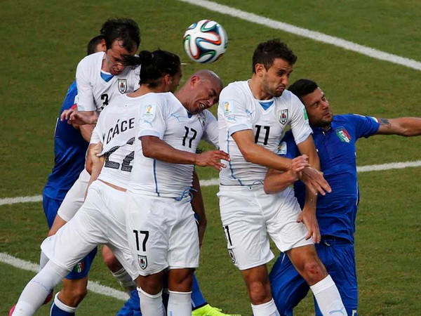 Uruguay thắng hai trận liên tục trước các đội châu Âu ảnh 1