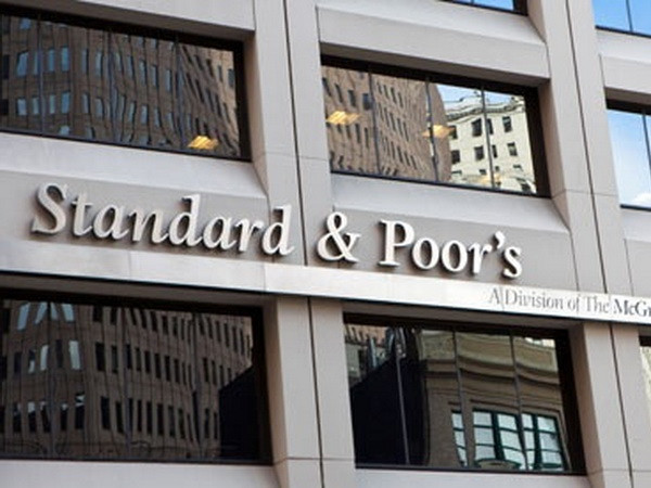 Standard & Poor's “thủng ví” liên tục vì các vụ kiện cáo ảnh 1
