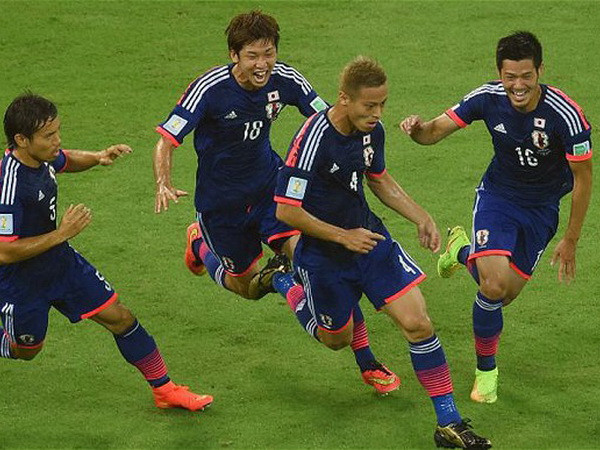 [Video] Pha ghi bàn "nhanh như cắt" của niềm hy vọng châu Á ảnh 1