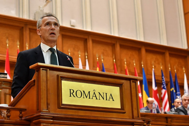 Bất chấp phản đối từ Nga, NATO triển khai quân tới Romania ảnh 1