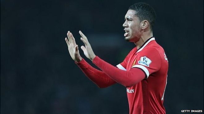 Nhà của Chris Smalling ở Manchester bất ngờ bị "bà hỏa" hỏi thăm ảnh 1