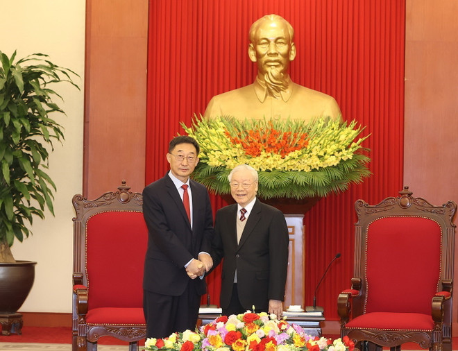 Tổng Bí thư Nguyễn Phú Trọng tiếp Bí thư Khu ủy Quảng Tây Lưu Ninh ảnh 1