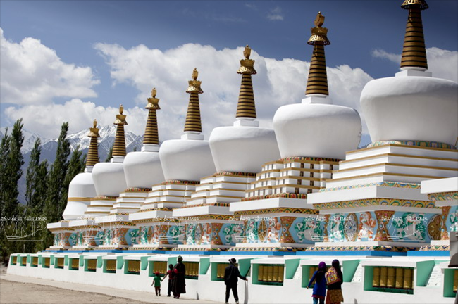 Hành hương Thánh địa Ladakh: Vẻ đẹp hoang dã và thần bí ảnh 4