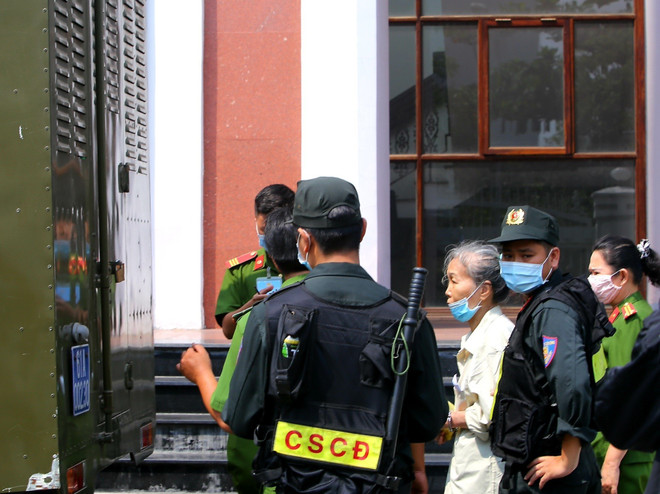 Hoãn phiên phúc thẩm vụ giết người, đổ bêtông thi thể trong thùng nhựa ảnh 1