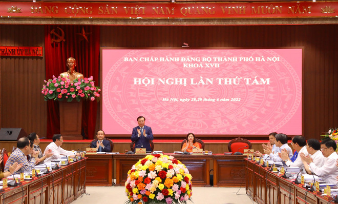 Ban chấp hành Đảng bộ thành phố Hà Nội xem xét nhiều vấn đề quan trọng ảnh 2