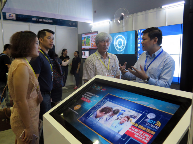 Triển lãm quốc tế sản phẩm, dịch vụ viễn thông, công nghệ thông tin ảnh 1