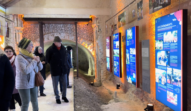 Quảng bá di sản Hoàng thành Thăng Long tại Provins của Pháp ảnh 2