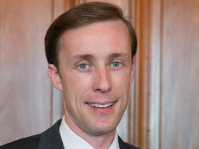 Nhà Trắng tuyên bố xem xét lại thỏa thuận hòa bình với Taliban ảnh 1