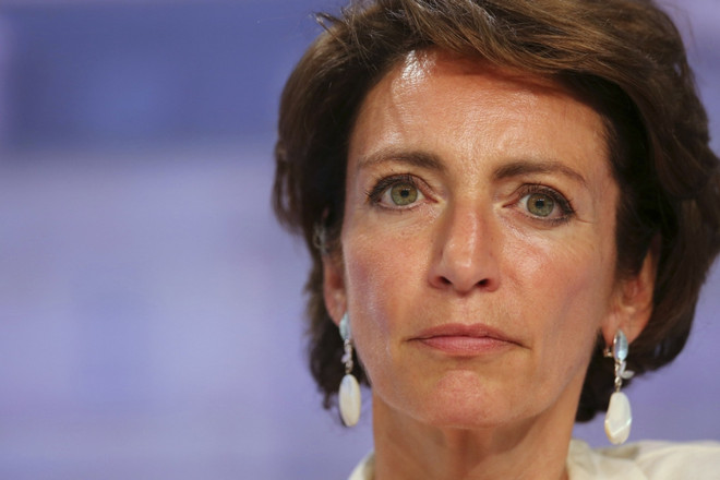 Bộ trưởng Y tế Pháp: Không có lý do để ngừng thử nghiệm thuốc ảnh 1