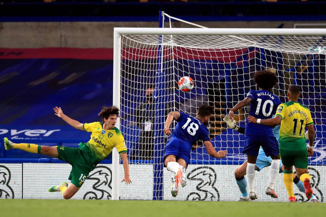 Olivier Giroud lập công giúp Chelsea giành chiến thắng quý giá ảnh 1