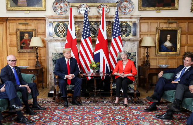 Ông Trump 'xúi' Thủ tướng Anh kiện EU về vấn đề Brexit ảnh 1