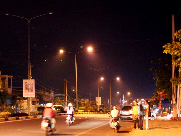 Quảng Ngãi đầu tư 28 tỷ đồng xây hệ thống chiếu sáng công cộng ảnh 1