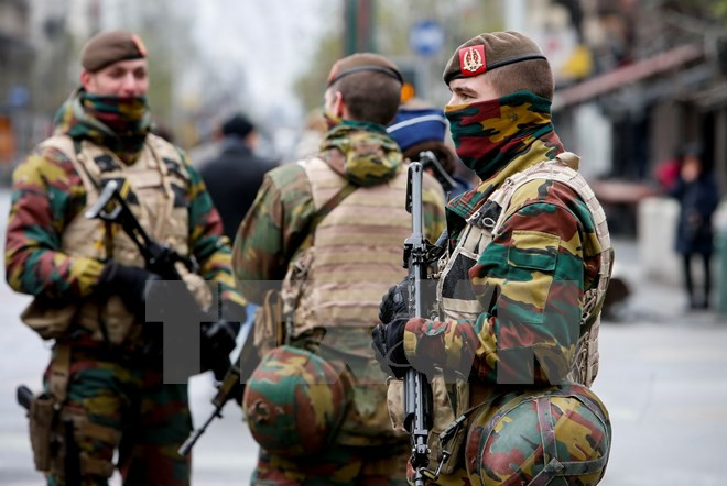 Mỹ cảnh báo nhóm IS triển khai nhiều mạng lưới ở châu Âu ảnh 1