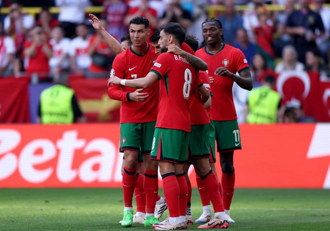 Bồ Đào Nha giành ngôi nhất bảng khi vào vòng 1/8 EURO 2024. (Nguồn: Getty Images) Tho-Nhi-Ky-vs-Bo-Dao-Nha-2206-23.jpg
