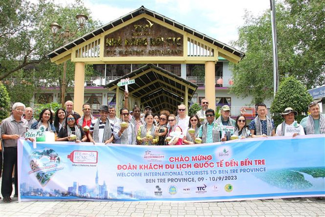 Đoàn Famtrip quốc tế tham quan, khảo sát du lịch Bến Tre ảnh 1