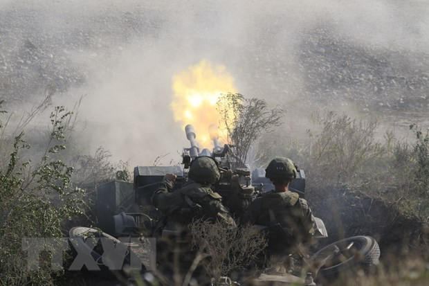 Lính dù Nga luyện tập đổ bộ đường không vào ban đêm ảnh 1