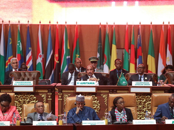 AU đạt đồng thuận về chống tham nhũng và thúc đẩy thương mại ảnh 1