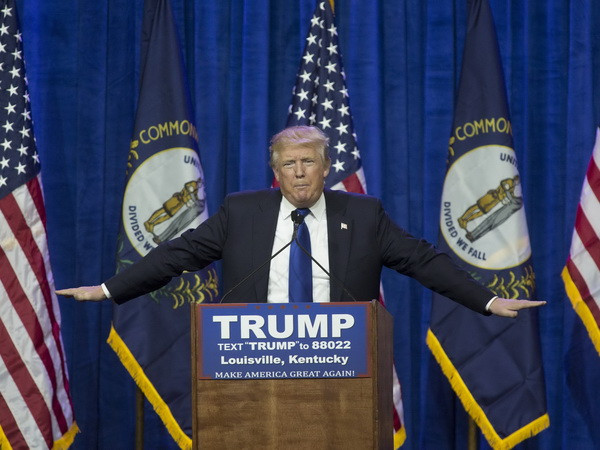 Bà H.Clinton và tỷ phú D. Trump đại thắng trong ngày "Siêu thứ Ba" ảnh 1