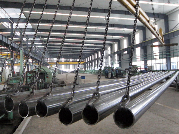 Moody's hạ bậc tín nhiệm của Trung Quốc xuống mức "tiêu cực" ảnh 1