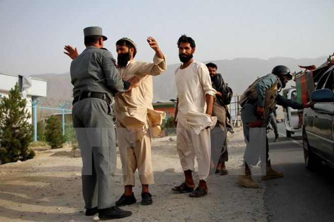 Afghanistan thiết lập hàng chục trạm kiểm soát ở thủ đô Kabul ảnh 1