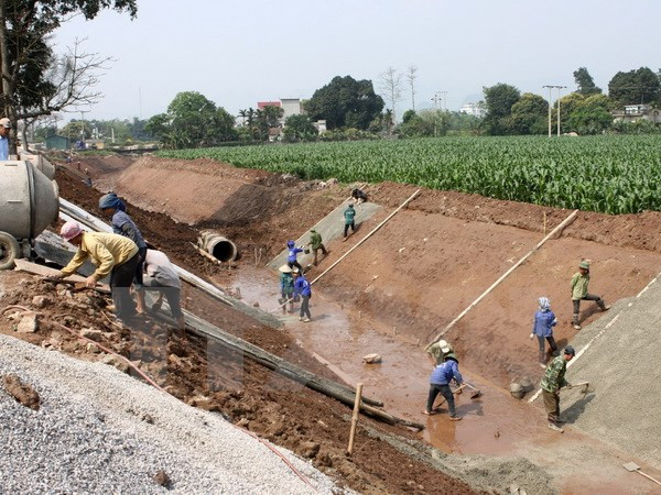 Tăng vốn thực hiện kiên cố hóa kênh mương lên 10.000 tỷ đồng ảnh 1