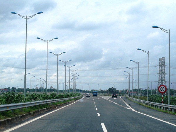 Đề xuất thu phí hoàn vốn tuyến Quốc lộ 1 Bắc Giang-Lạng Sơn ảnh 1