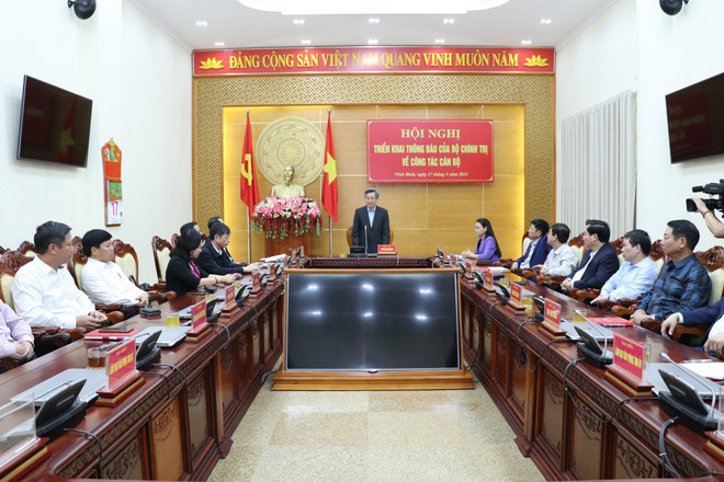 Bộ Chính trị điều động nhân sự Bí thư Tỉnh ủy Ninh Bình ảnh 1