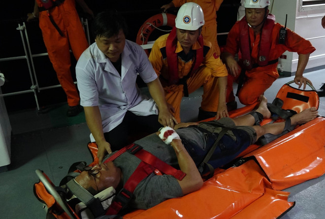 Đà Nẵng: Cấp cứu thuyền viên tàu nước ngoài bị nạn trên biển ảnh 1