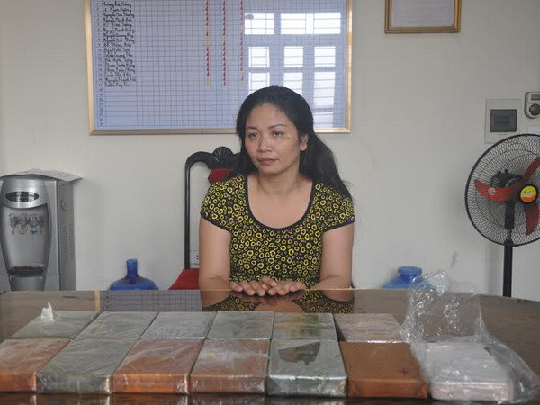Đối tượng bị bắt giữ. (Ảnh: Nguyễn Trường/Vietnam+) Triệt phá thành công đường dây vận chuyển ma túy liên tỉnh ảnh 1