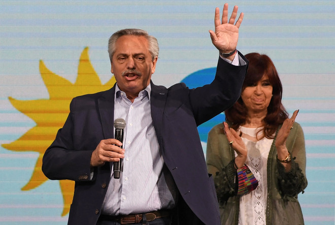Tổng thống Argentina Alberto Fernandez phát biểu tại Buenos Aires, ngày 13/9. (Ảnh: AFP/TTXVN) Tổng thống Argentina Alberto Fernandez thông báo cải tổ nội các ảnh 1