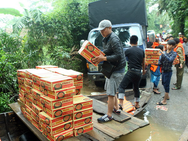 TP. Hồ Chí Minh kêu gọi ủng hộ đồng bào miền Trung bị thiên tai ảnh 1