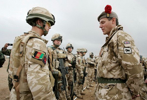 Anh cử quân nhân tới Tunisia để huấn luyện chống nhóm IS ảnh 1