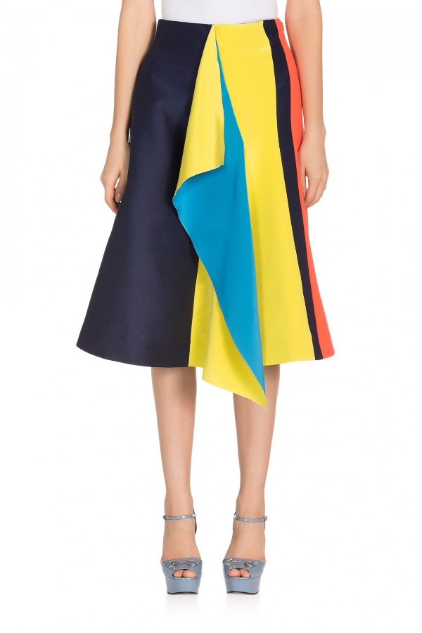 Trẻ trung và nổi bật với họa tiết sọc cầu vồng thời thượng ảnh 14