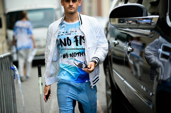 Phong cách luộm thuộm, hầm hố "đổ bộ" trên đường phố New York ảnh 15