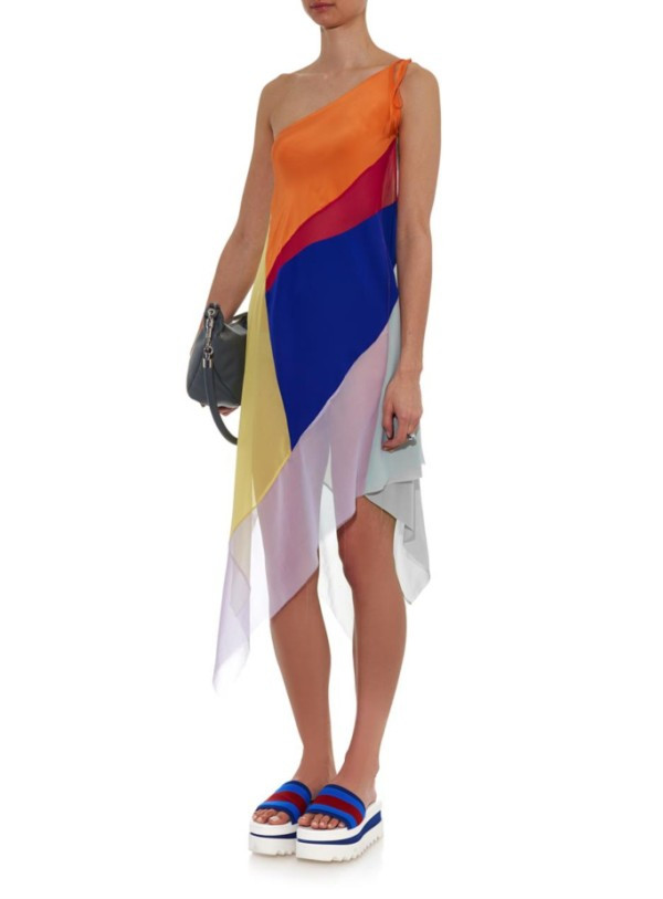 Trẻ trung và nổi bật với họa tiết sọc cầu vồng thời thượng ảnh 15