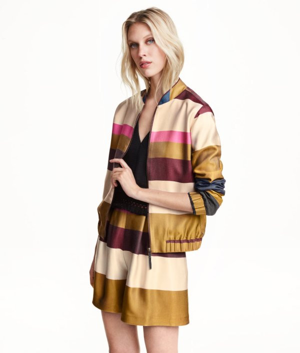 Trẻ trung và nổi bật với họa tiết sọc cầu vồng thời thượng ảnh 13