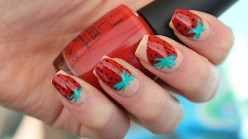 Níu kéo mùa Hè bằng xu hướng họa tiết móng tay trái cây ảnh 8